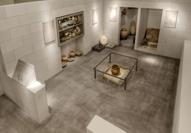 Άποψη της ενότητας "Τα εν οίκω": ο οίκος